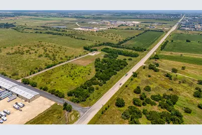 [Address not provided], Jarrell, TX 76537 - Photo 6