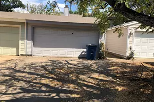 8009 Parliament Pl, Austin, TX 78759 - Photo 2
