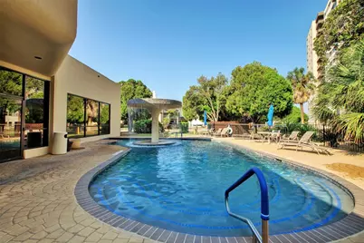 40 N Interstate Highway 35 #2B2, Austin, TX 78701 - Photo 10