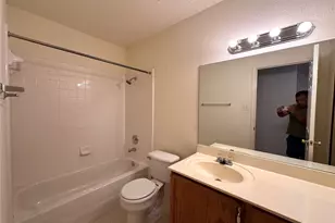 6708 Bancroft Woods Dr, Austin, TX 78729 - Photo 10