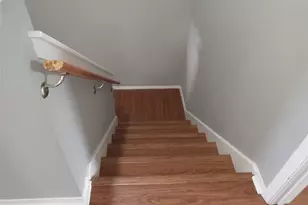 910 E Meadowmere Ln S, Austin, TX 78758 - Photo 24