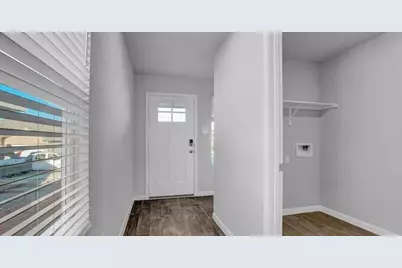 211 Hamilton Pool Lane, Bastrop, TX 78602 - Photo 10