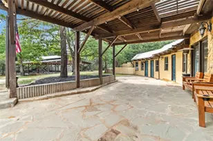 208 Old Potato Rd, Paige, TX 78659 - Photo 6