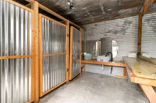 208 Old Potato Rd, Paige, TX 78659 - Photo 32