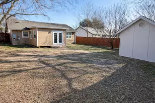 6902 Colony Park Dr, Austin, TX 78724 - Photo 20