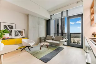 610 Davis St, Austin, TX 78701 - Photo 1