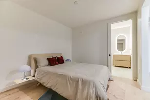 610 Davis St, Austin, TX 78701 - Photo 6