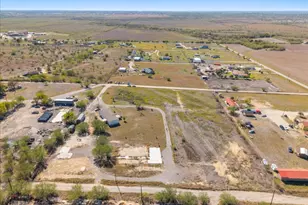 1307 Graef Rd, Kyle, TX 78640 - Photo 8