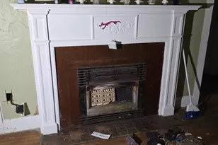 914 Porter St, Taylor, TX 76574 - Photo 8