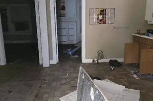 914 Porter St, Taylor, TX 76574 - Photo 16