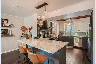 5204 Buffalo Pass, Austin, TX 78745 - Photo 4