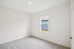 328 Sieders St, Taylor, TX 76574 - Photo 10