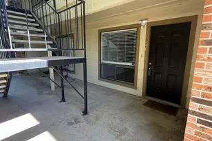 1705 Crossing Pl, Austin, TX 78741 - Photo 2