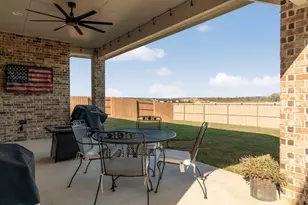 142 Palo Pinto Bnd, Bastrop, TX 78602 - Photo 6