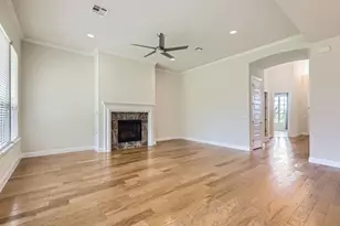 10107 Ida Grove Ln, Austin, TX 78717 - Photo 4