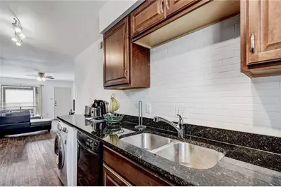 2200 San Gabriel Street #305, Austin, TX 78705 - Photo 6