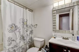 2200 San Gabriel St, Austin, TX 78705 - Photo 10