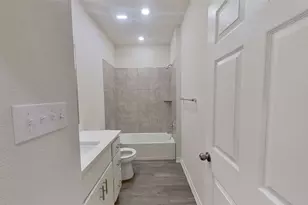 197 Nettletree Dr, Buda, TX 78610 - Photo 8