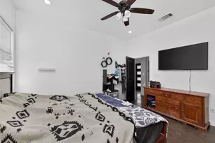 108 W Keomuku Ln, Bastrop, TX 78602 - Photo 12