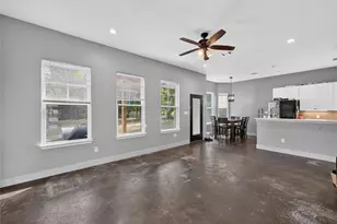 108 W Keomuku Ln, Bastrop, TX 78602 - Photo 6