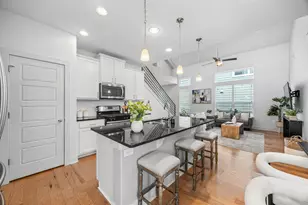 2315 Capulet St, Austin, TX 78741 - Photo 10