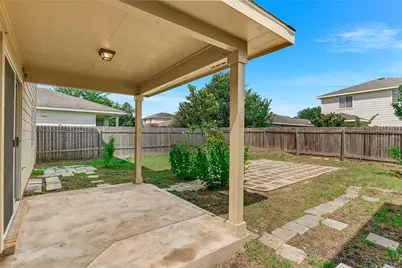 1628 Poppy Seed Lane, Austin, TX 78741 - Photo 18