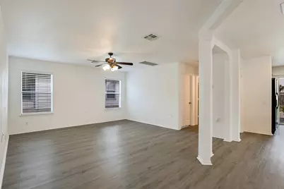 1628 Poppy Seed Lane, Austin, TX 78741 - Photo 4