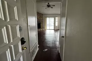 5507 Fence Row, Austin, TX 78744 - Photo 2