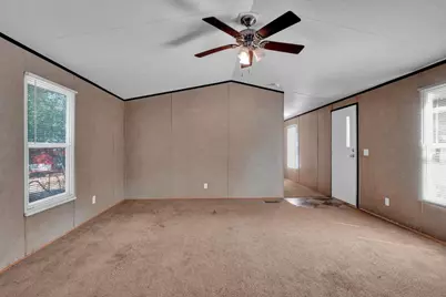 110 Swift Lane, Bastrop, TX 78602 - Photo 6