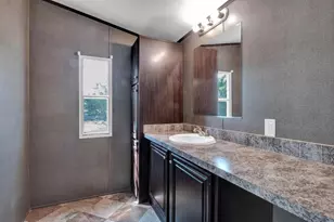 110 Swift Ln, Bastrop, TX 78602 - Photo 10