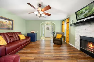 103 Little Lake Rd, Hutto, TX 78634 - Photo 4