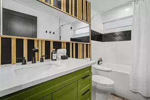 2202 Santa Rosa St, Austin, TX 78702 - Photo 30