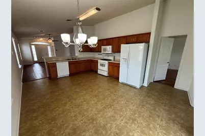 15308 Lady Elizabeth Lane, Pflugerville, TX 78660 - Photo 8