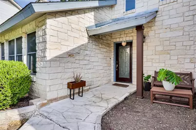 2009 Mistywood Drive, Austin, TX 78746 - Photo 2