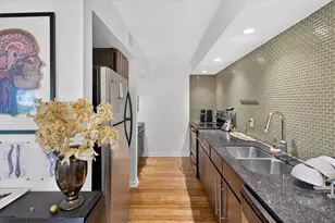 2200 Dickson Dr, Austin, TX 78704 - Photo 18