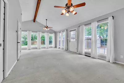 300 Mills Street, Smithville, TX 78957 - Photo 18