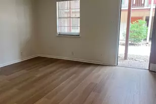 1410 W N Loop Blvd, Austin, TX 78756 - Photo 20