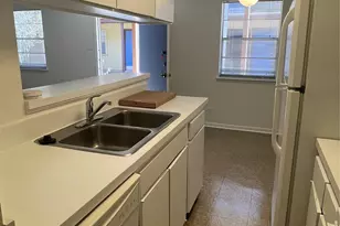 1410 W N Loop Blvd, Austin, TX 78756 - Photo 12