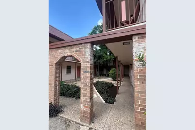 1410 W North Loop Boulevard #102, Austin, TX 78756 - Photo 8