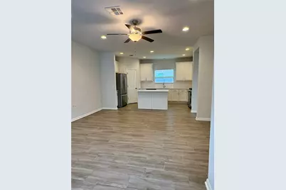 909 Falkland Trace, Austin, TX 78660 - Photo 12