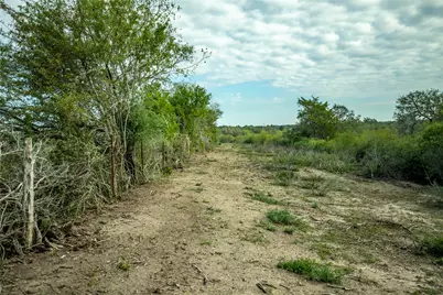 1116 Earl Williams Road, Cuero, TX 77954 - Photo 26