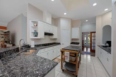 2700 Pearce Road, Austin, TX 78730 - Photo 10