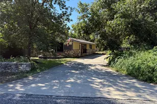 47 Presidio Rd, Wimberley, TX 78676 - Photo 2