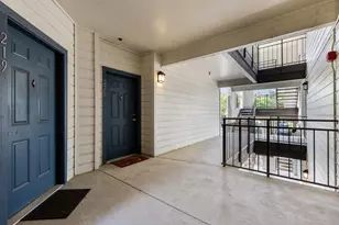 6000 Shepherd Mountain Cove, Austin, TX 78730 - Photo 4