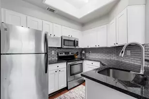 6000 Shepherd Mountain Cove, Austin, TX 78730 - Photo 14