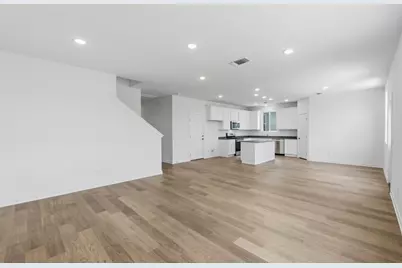 313 Elk Avenue, San Marcos, TX 78666 - Photo 8