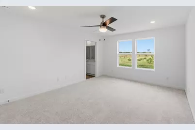 313 Elk Avenue, San Marcos, TX 78666 - Photo 10