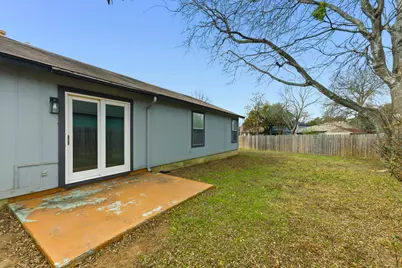9706 Holly Springs Drive, Austin, TX 78748 - Photo 20