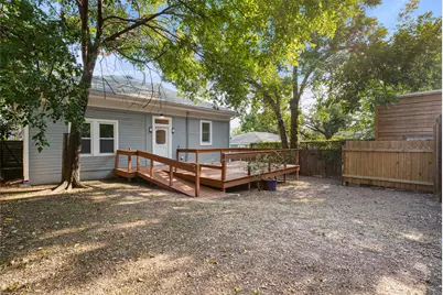 2104 E Martin Luther King Jr Boulevard, Austin, TX 78702 - Photo 18