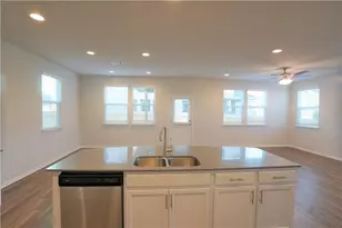 12110 Tolson Dr, Manor, TX 78653 - Photo 8